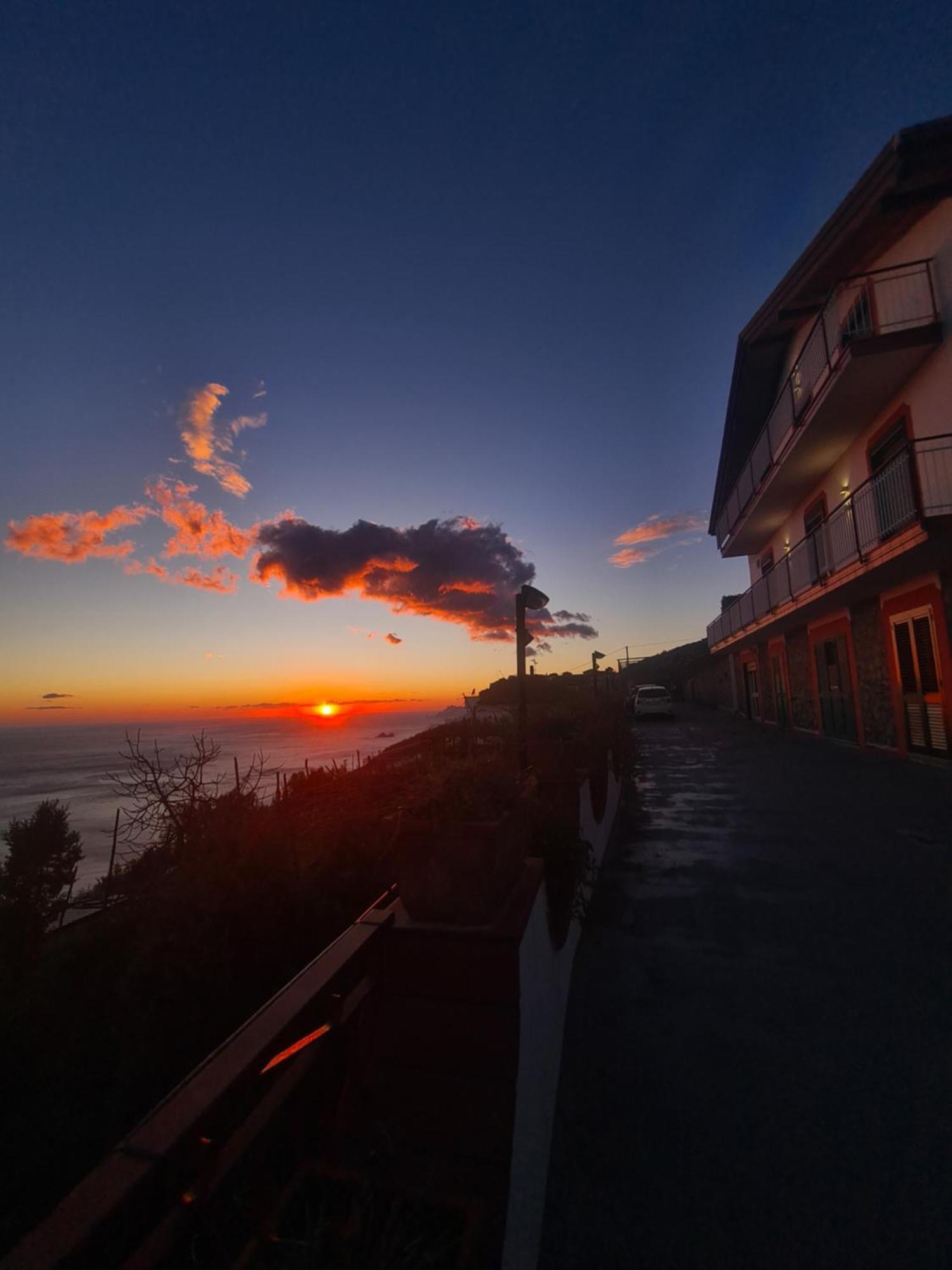 Il Dolce Tramonto Appartamento Furore Esterno foto